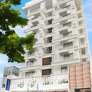 Golden Tulip The Grandmark Dhaka